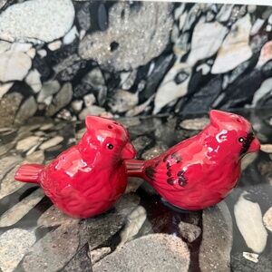 Salt & Pepper shakers